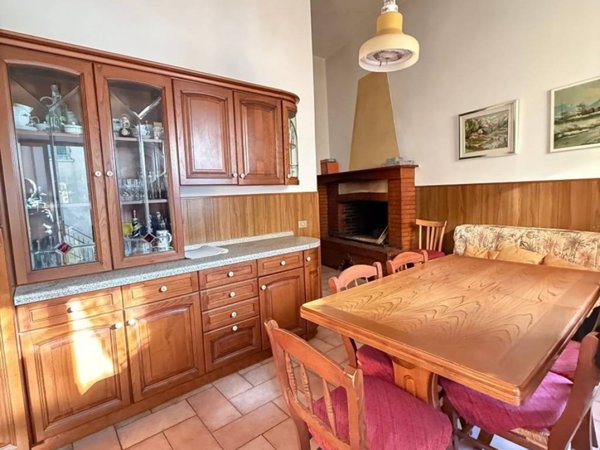 casa indipendente in vendita ad Amelia