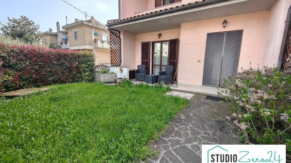 villa in vendita ad Amelia