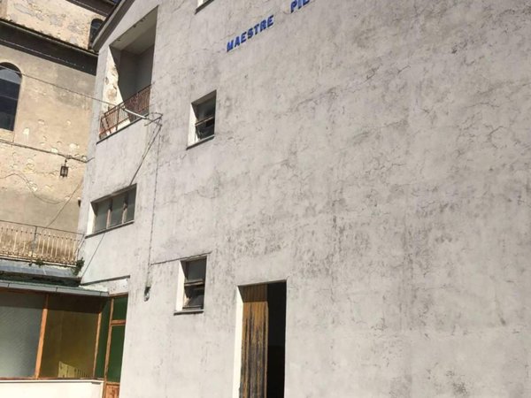 casa indipendente in vendita ad Amelia