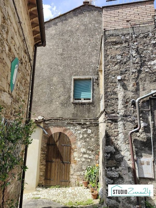 appartamento in vendita ad Amelia