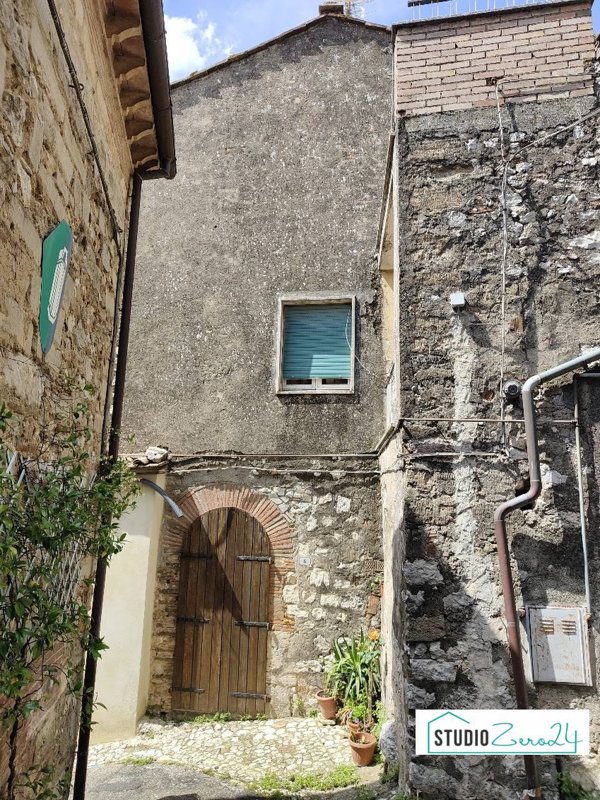 appartamento in vendita ad Amelia