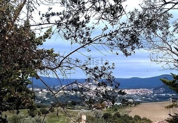 terreno edificabile in vendita ad Amelia