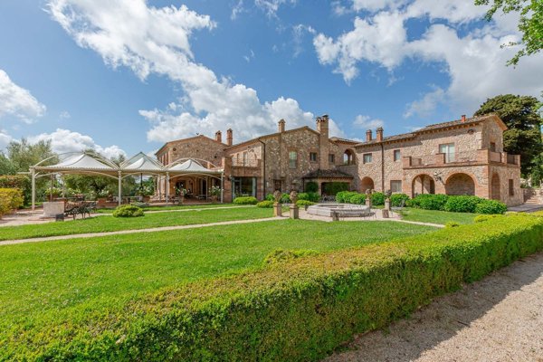 villa in vendita ad Amelia