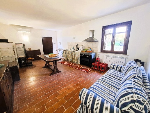 casa indipendente in vendita ad Amelia
