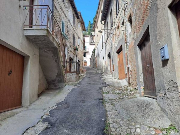 appartamento in vendita ad Amelia