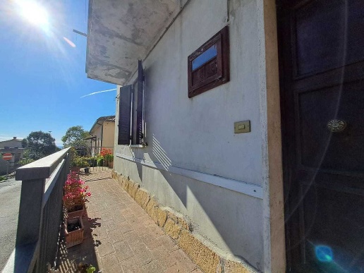 appartamento in vendita ad Amelia