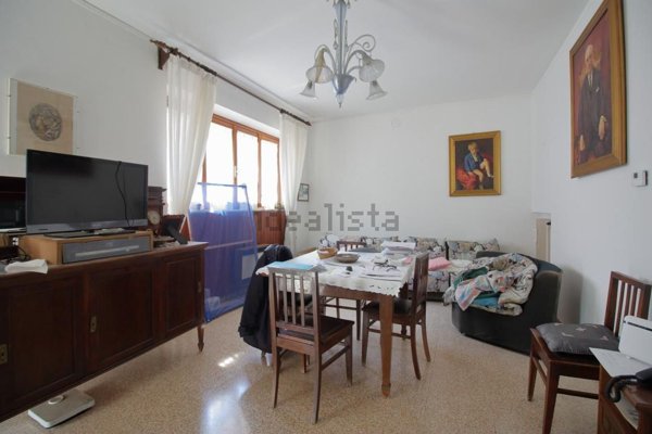 casa indipendente in vendita ad Amelia