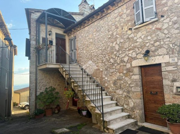 appartamento in vendita ad Amelia