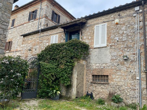 appartamento in vendita ad Amelia