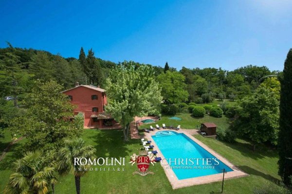 casa indipendente in vendita ad Amelia