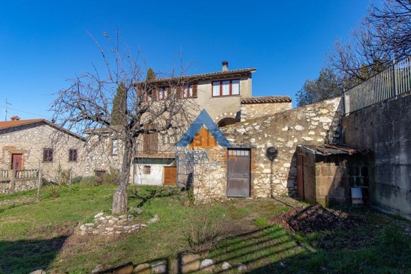 appartamento in vendita ad Amelia