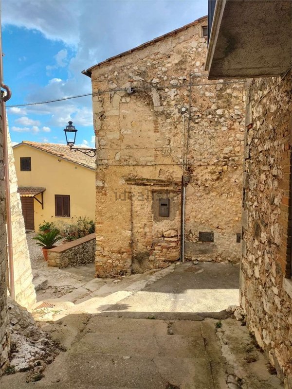 appartamento in vendita ad Amelia