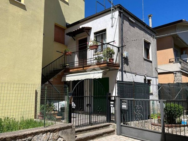 appartamento in vendita ad Amelia