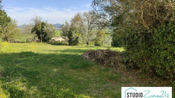 casa indipendente in vendita ad Amelia