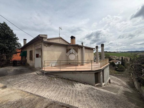 appartamento in vendita ad Amelia