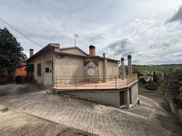 appartamento in vendita ad Amelia