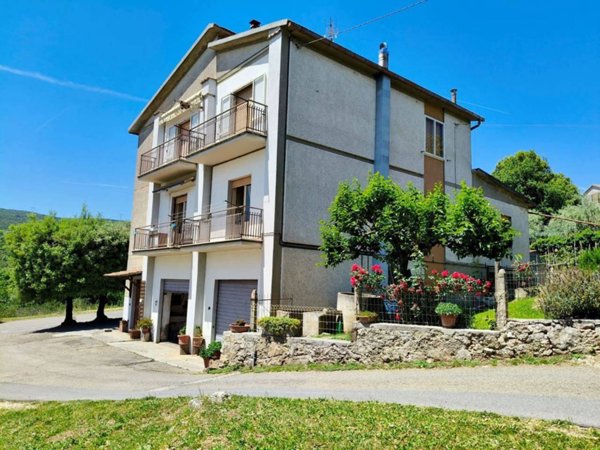 appartamento in vendita ad Amelia
