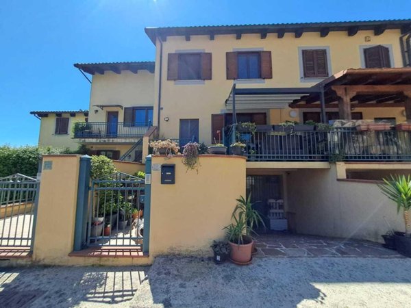 appartamento in vendita ad Amelia