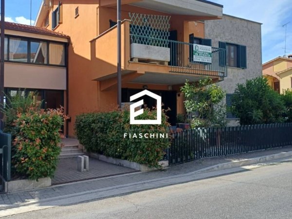 appartamento in vendita ad Amelia