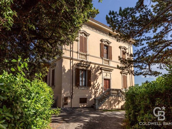 casa indipendente in vendita ad Amelia