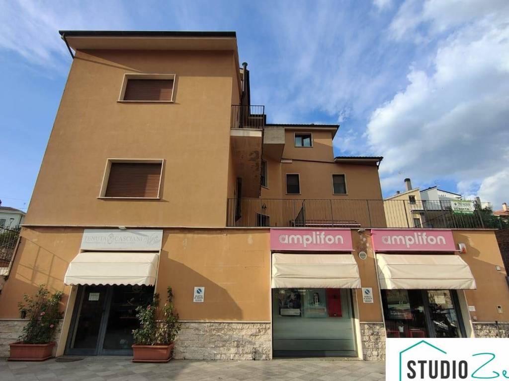 appartamento in vendita ad Amelia