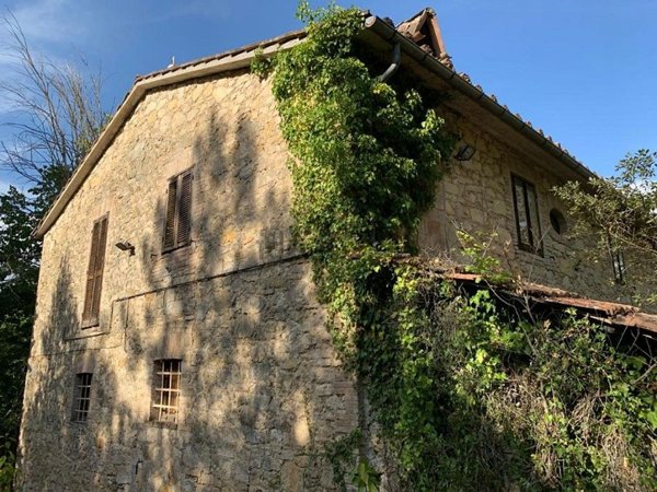 casa indipendente in vendita ad Amelia