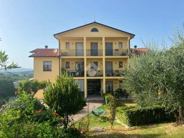 appartamento in vendita ad Amelia