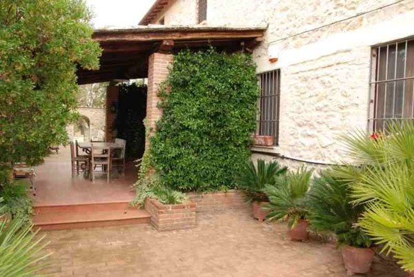 casale in vendita ad Amelia