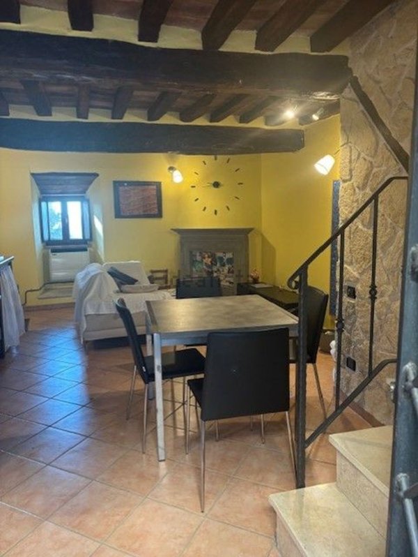casa semindipendente in vendita ad Amelia