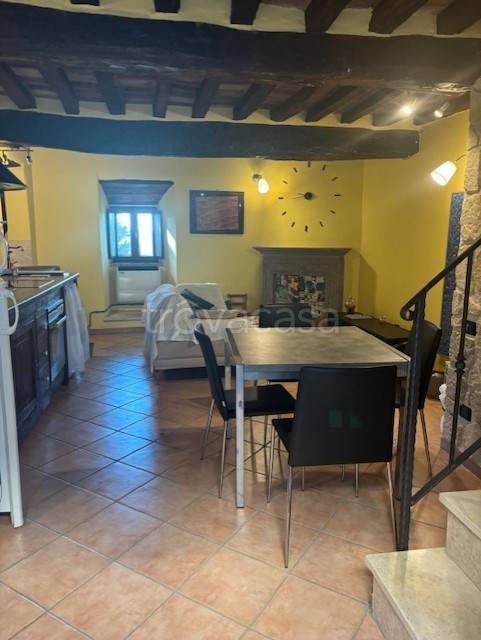 casa indipendente in vendita ad Amelia