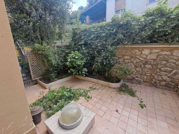casa indipendente in vendita ad Amelia