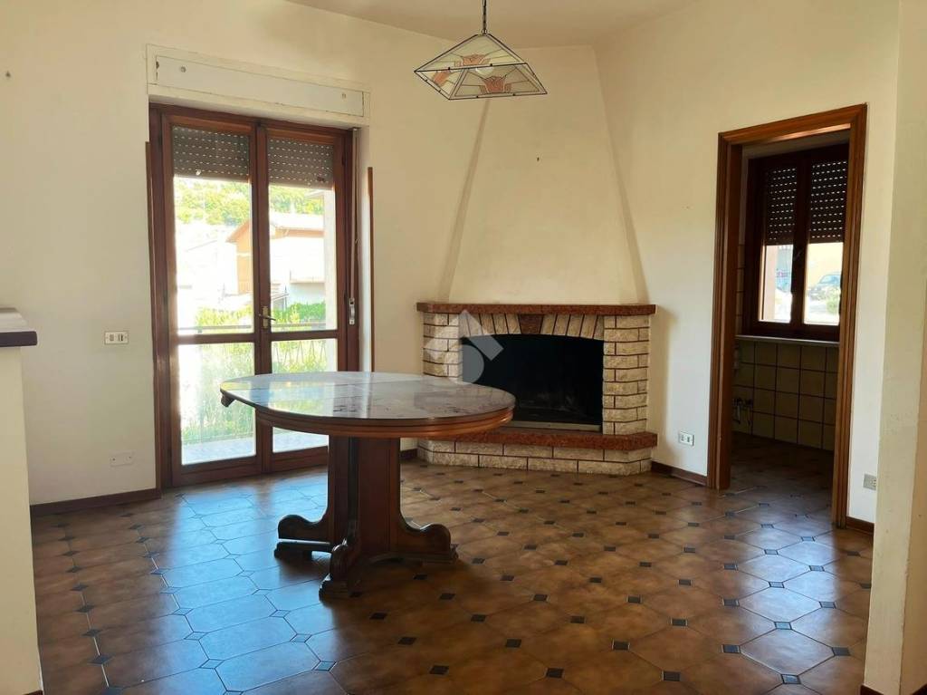 appartamento in vendita ad Amelia
