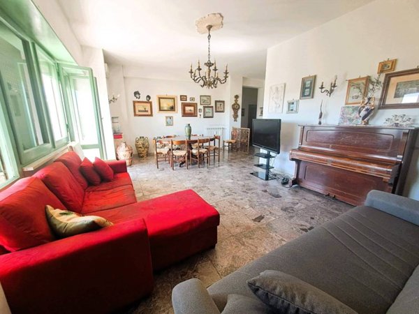 appartamento in vendita ad Amelia