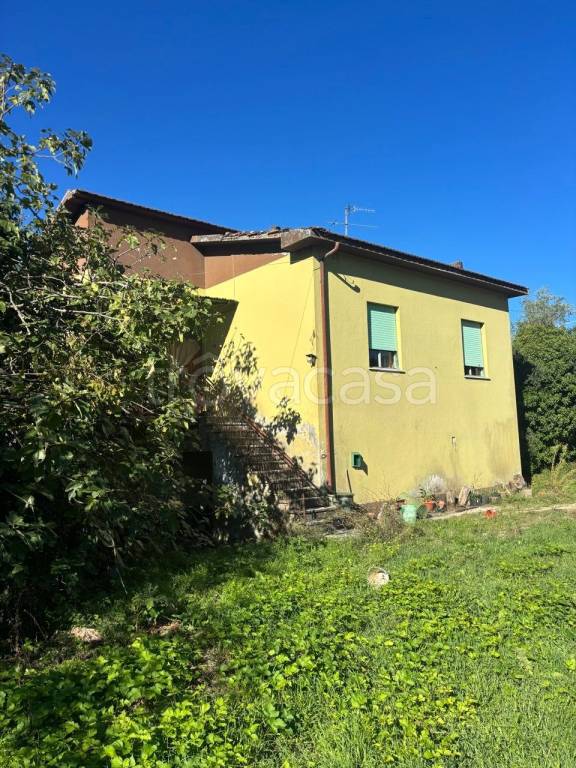 casa indipendente in vendita ad Amelia