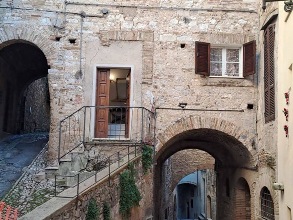 appartamento in vendita ad Amelia