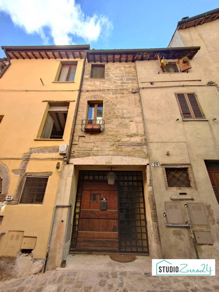 appartamento in vendita ad Amelia