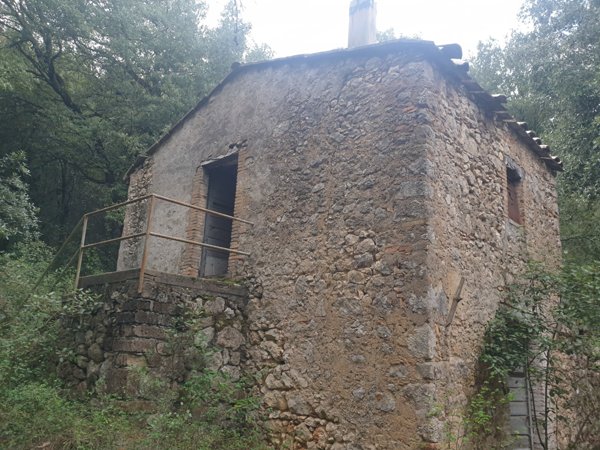 casa indipendente in vendita ad Amelia