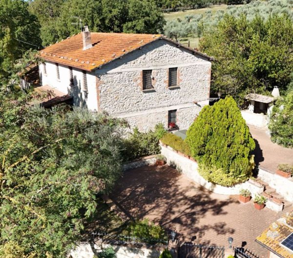 casa indipendente in vendita ad Amelia