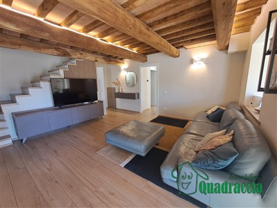 casa indipendente in vendita ad Amelia