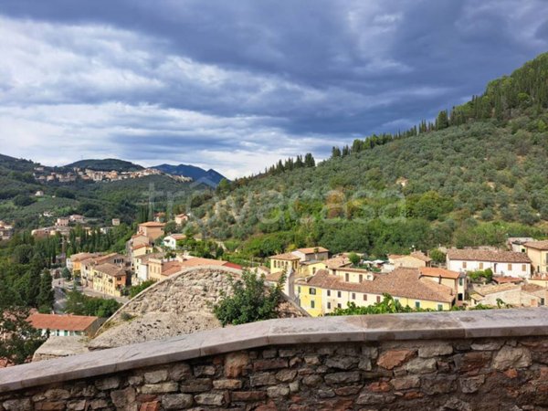 appartamento in vendita ad Arrone
