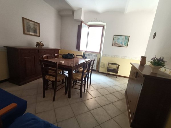 appartamento in vendita ad Arrone