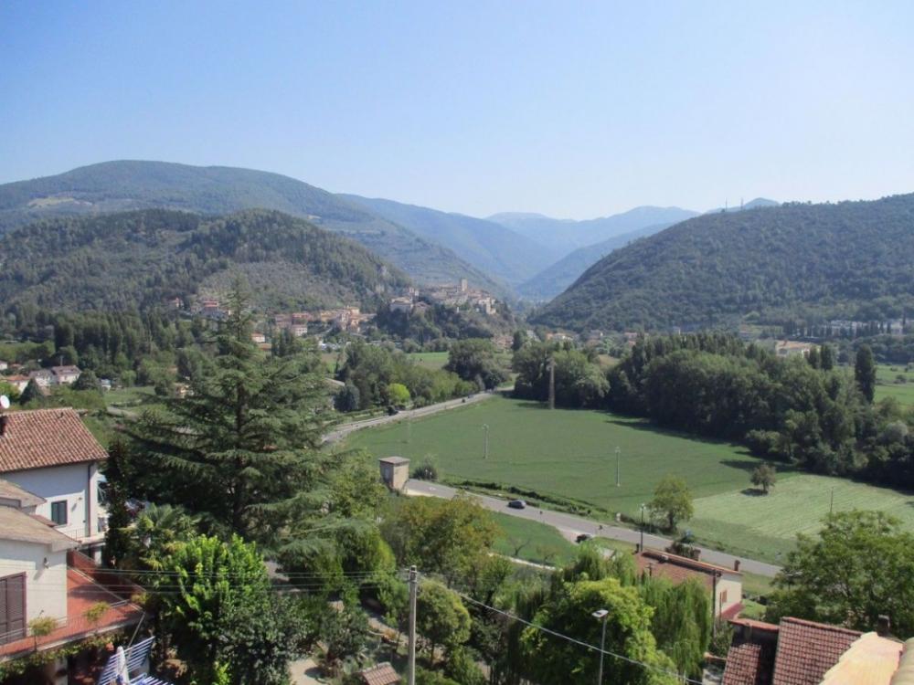 appartamento in vendita ad Arrone