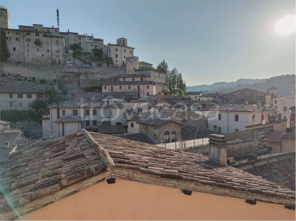 appartamento in vendita ad Arrone