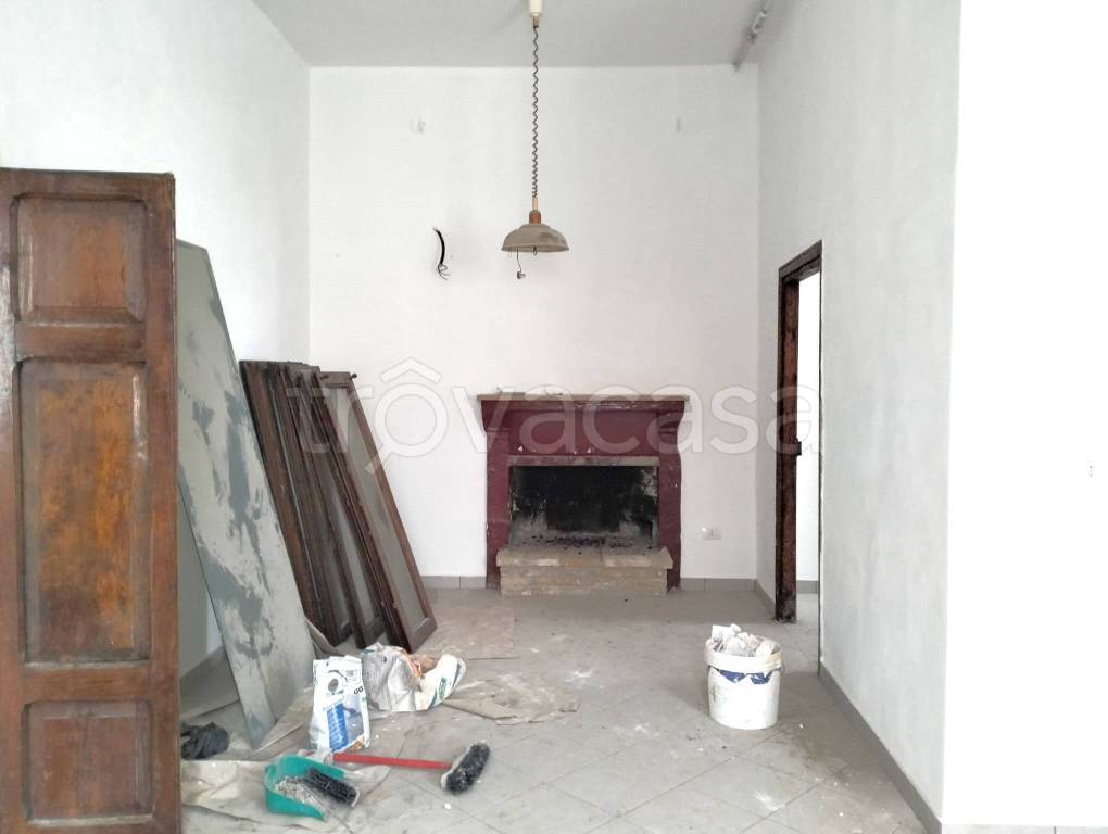 appartamento in vendita ad Arrone
