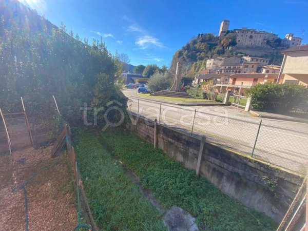 appartamento in vendita ad Arrone