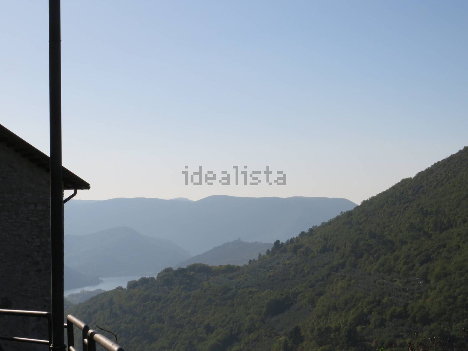 appartamento in vendita ad Arrone