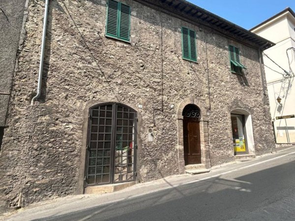 casa indipendente in vendita ad Arrone