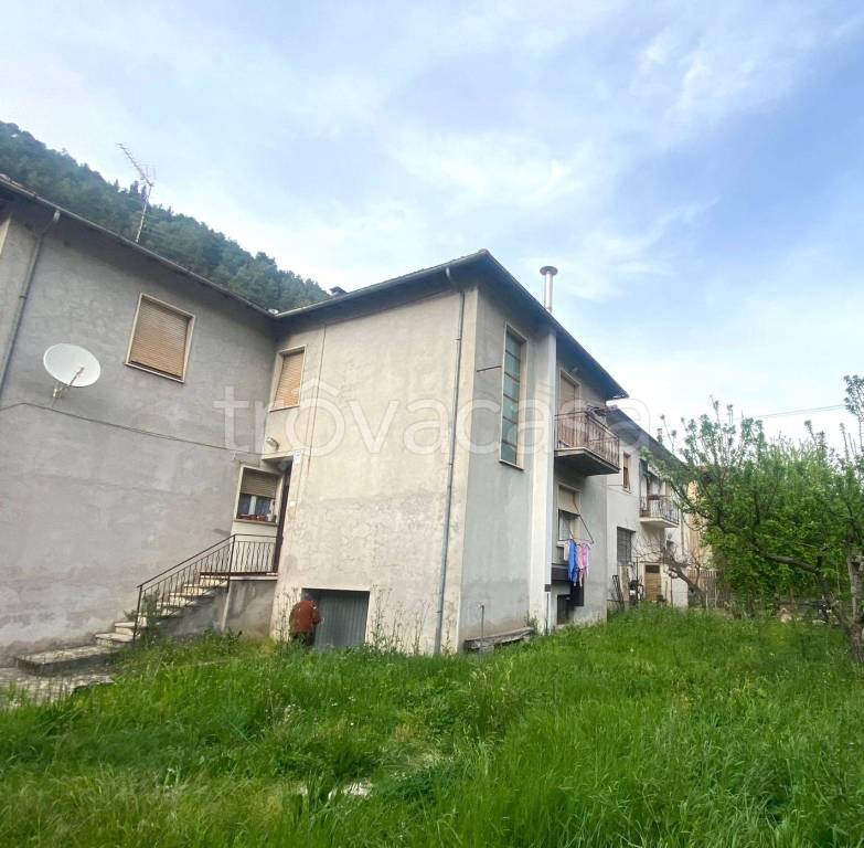 appartamento in vendita ad Arrone