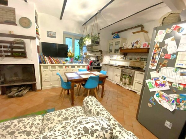 appartamento in vendita ad Arrone in zona Castiglioni