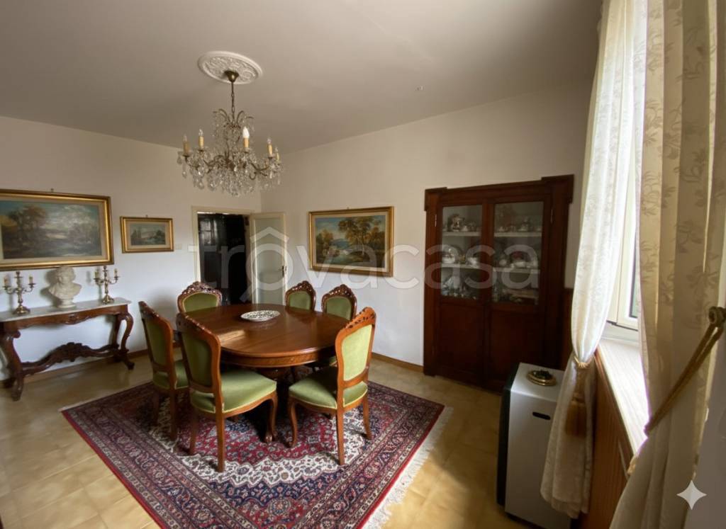 appartamento in vendita ad Arrone